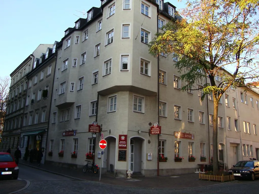 Pension Mona Lisa München